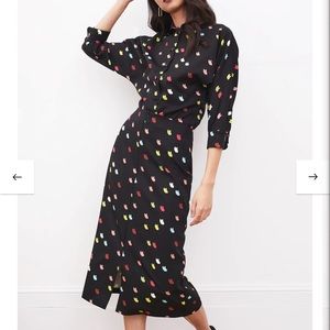 Phoebe Grace midi skirt size 8 UK (s)	Gem Zipped Skirt in Black Butterfly × 1